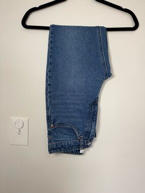 H&M Washed Blue Denim Jeans MOM FIT